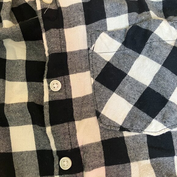 Unisex Black and White Flannel - Picture 2 of 2